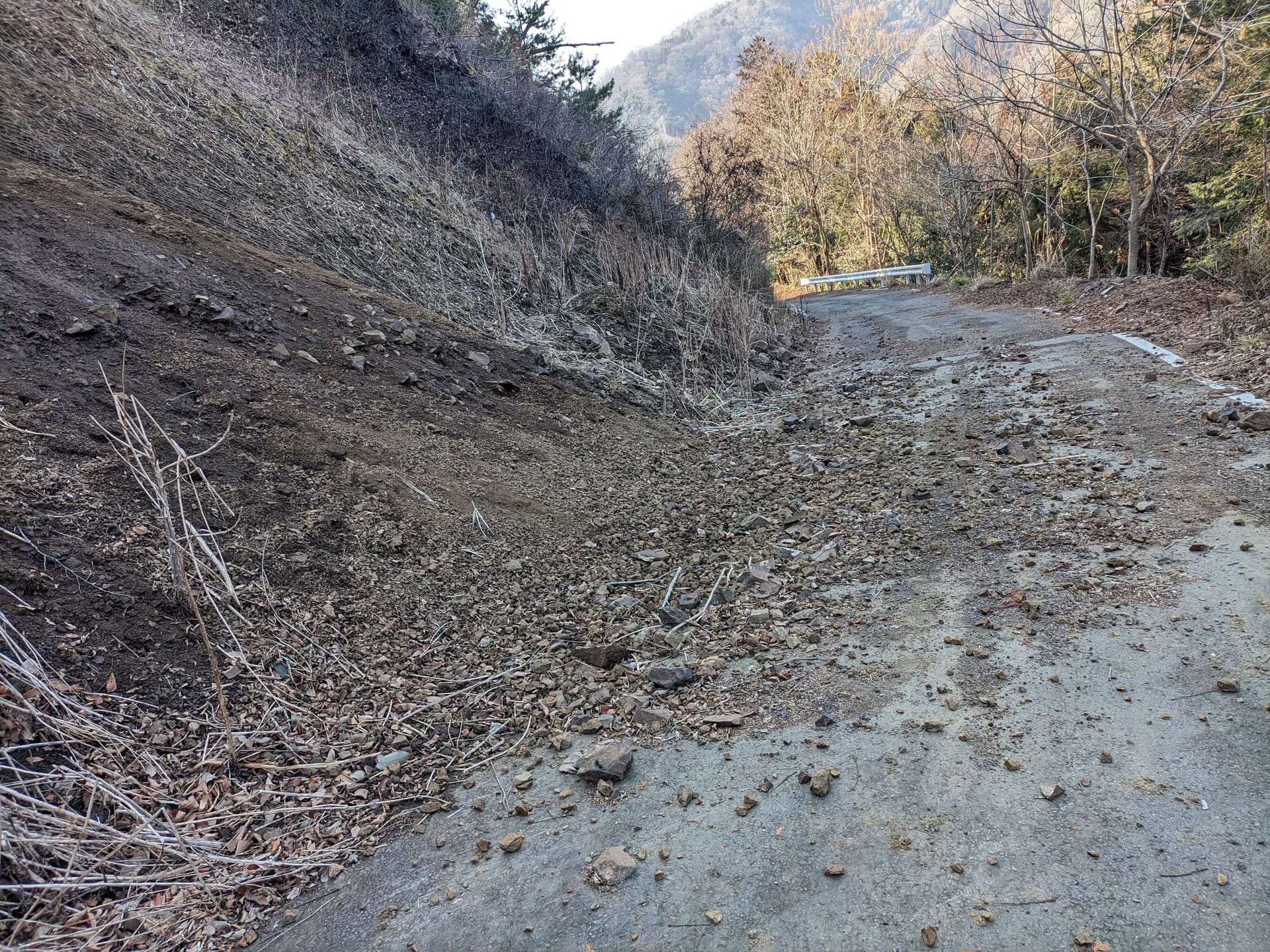 林道富士東部(北)線、秋山から梁川へ通り抜け