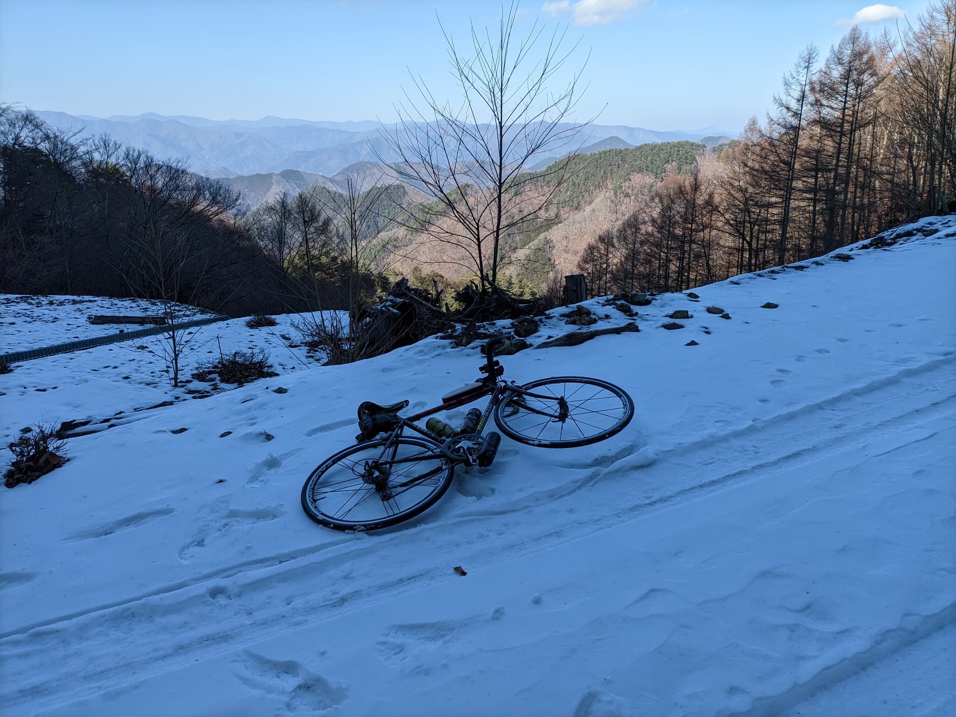 雪の林道菅野盛里線を3時間かけ走破